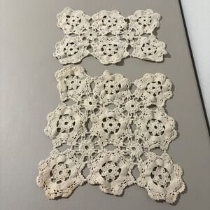 VTG Crochet Doily Set of 2 Floral Motif Cream Handmade Table Linens Cottagecoe